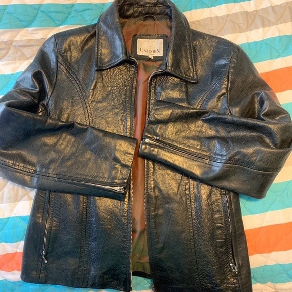 leather jacket - Picture 3 of 5